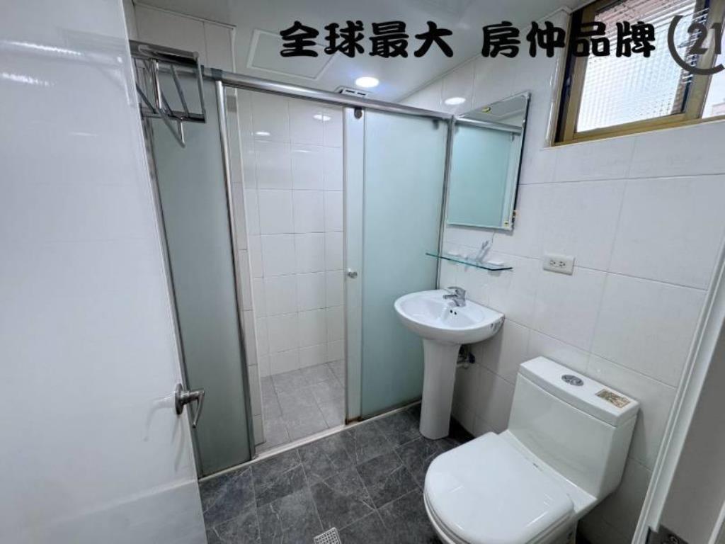 ㊝海山捷運精美三房車