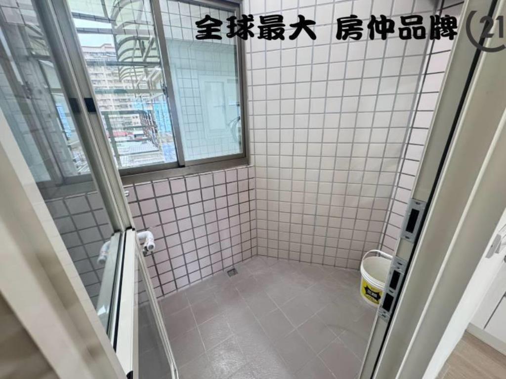 ㊝海山捷運電梯三房