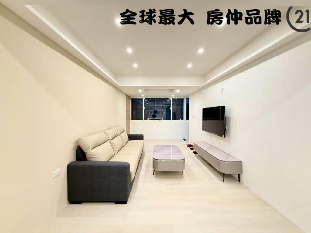 ㊝板新捷運約300米裝璜美寓