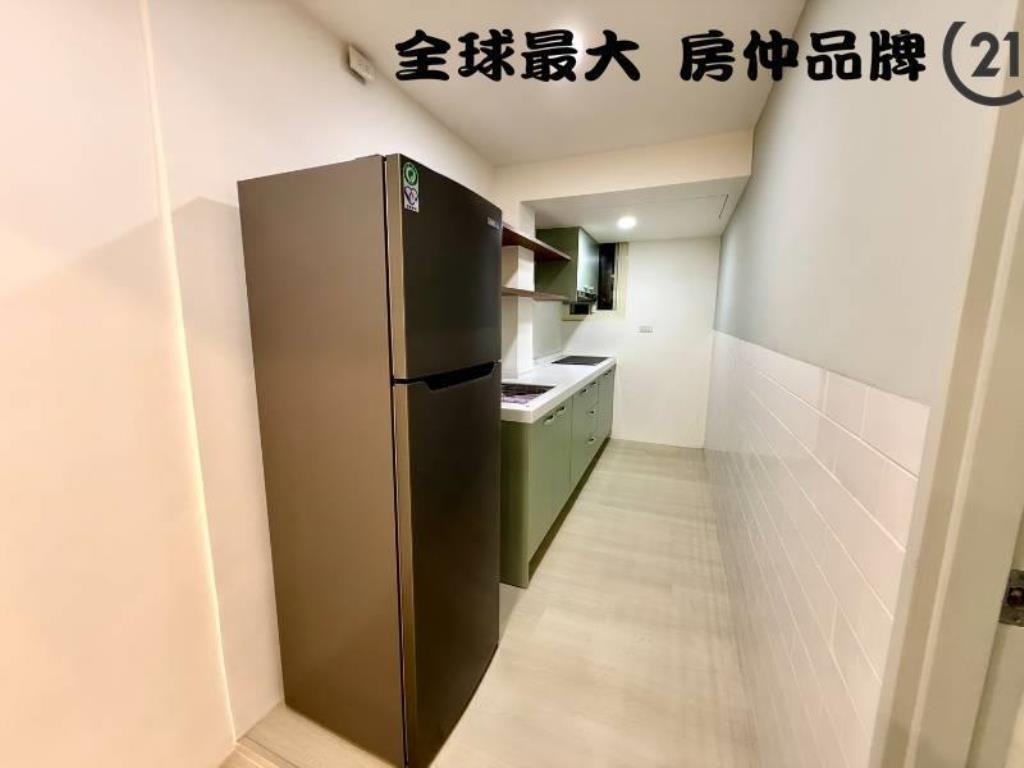 ㊝板新捷運約300米裝璜美寓