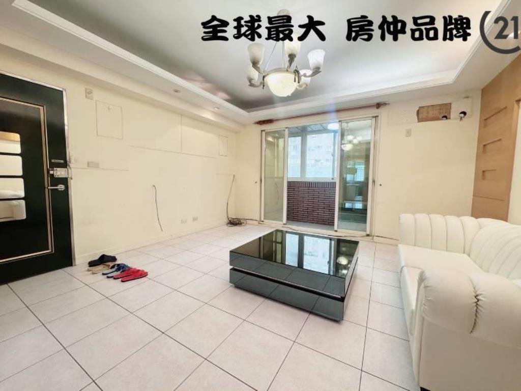 ㊝新埔捷運大四房車