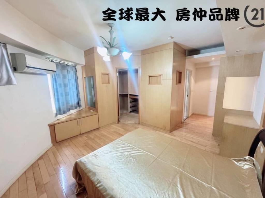 ㊝新埔捷運大四房車