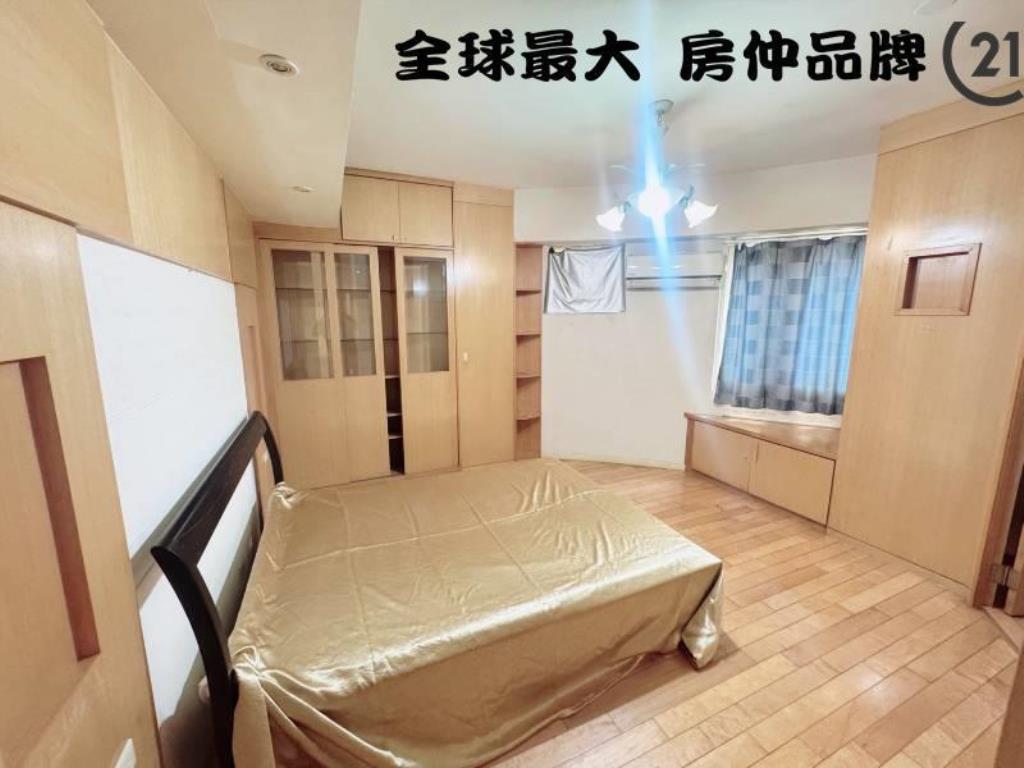 ㊝新埔捷運大四房車