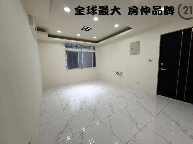 ㊝中和高中捷運美三房