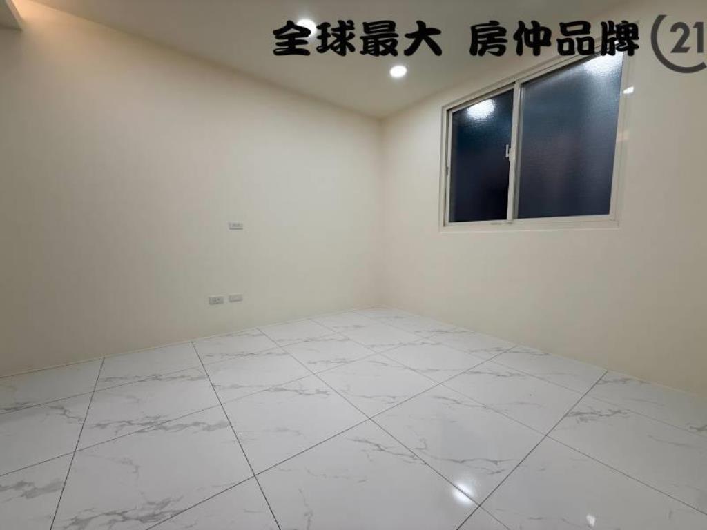 ㊝中和高中捷運美三房