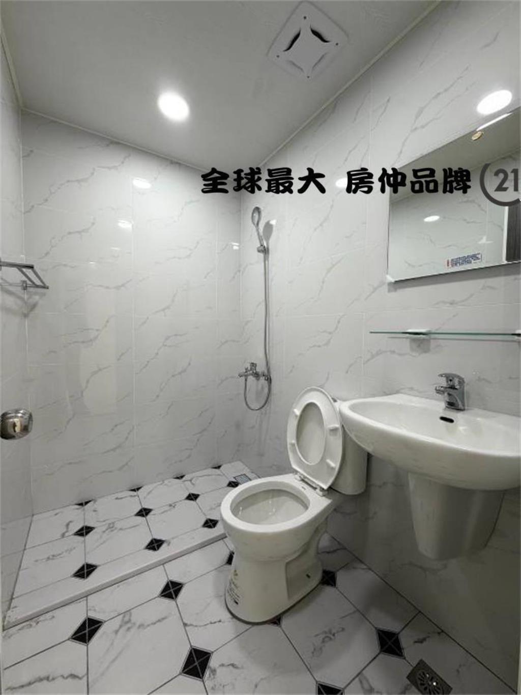 ㊝中和高中捷運美三房