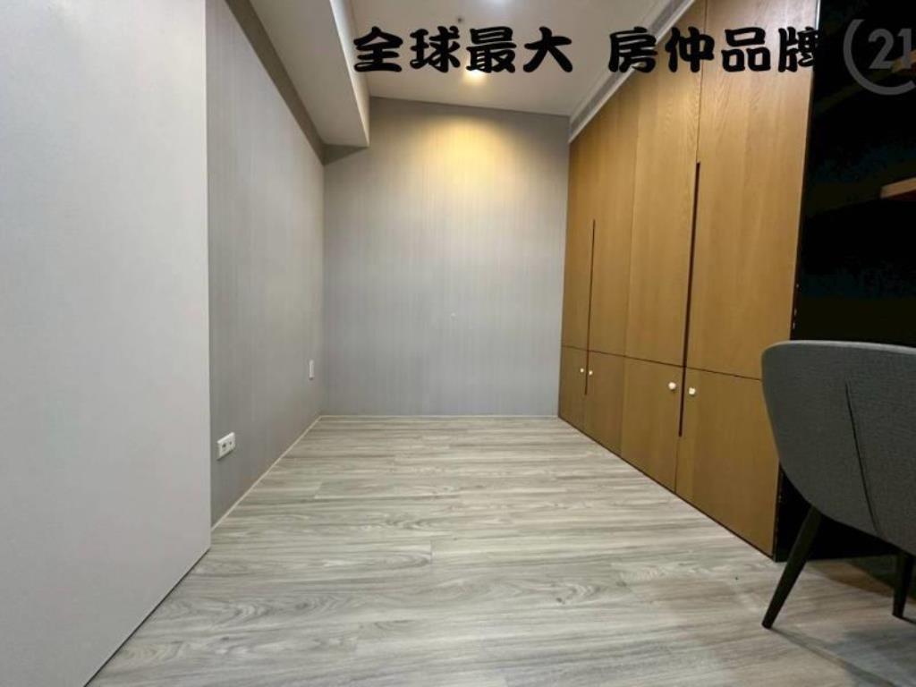 ㊝三輝歌劇苑二房車