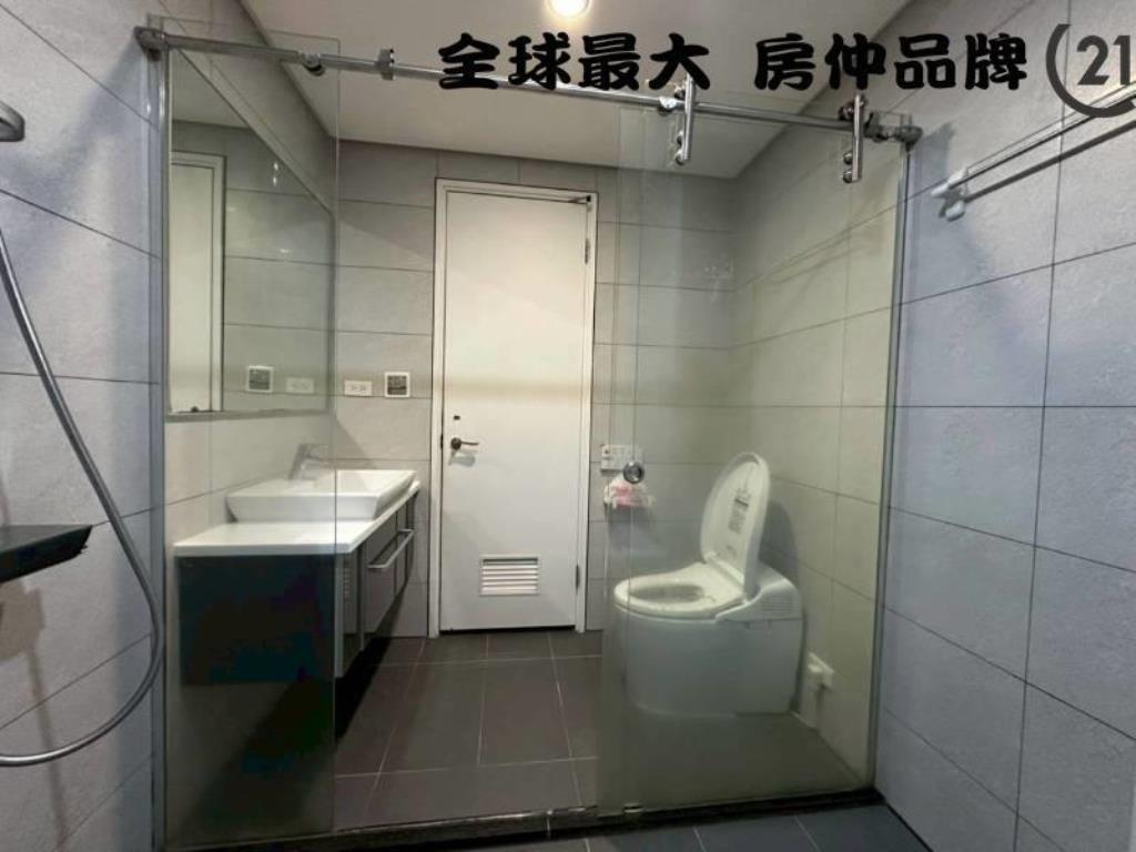 ㊝三輝歌劇苑二房車