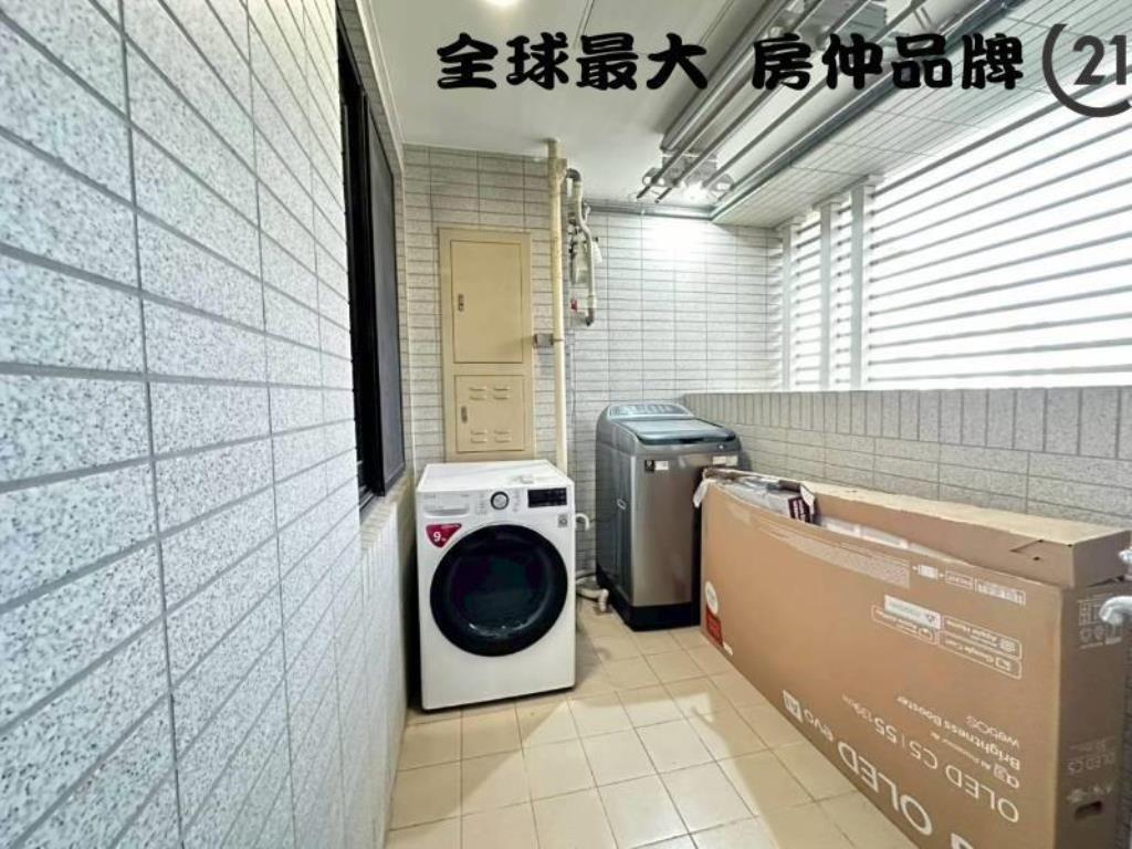 ㊝三輝歌劇苑二房車