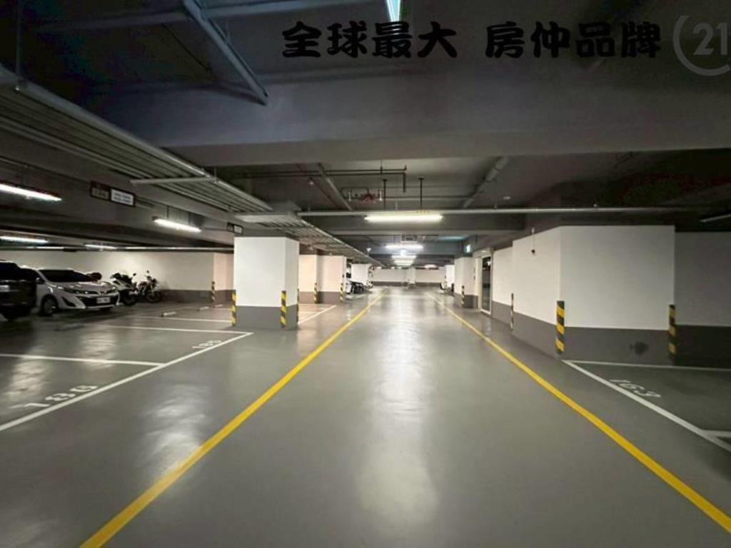 ㊝三輝歌劇苑二房車