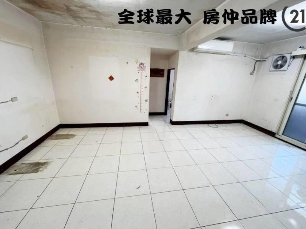 ㊝江翠捷運邊間三樓