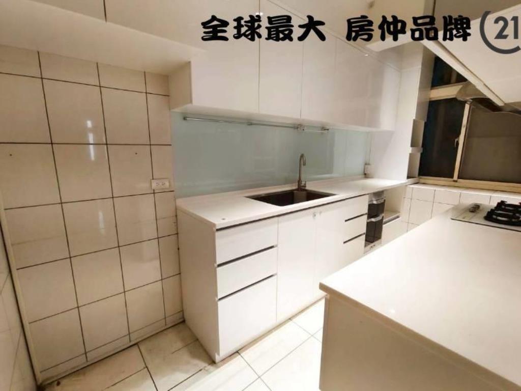 ㊝江翠捷運邊間三樓