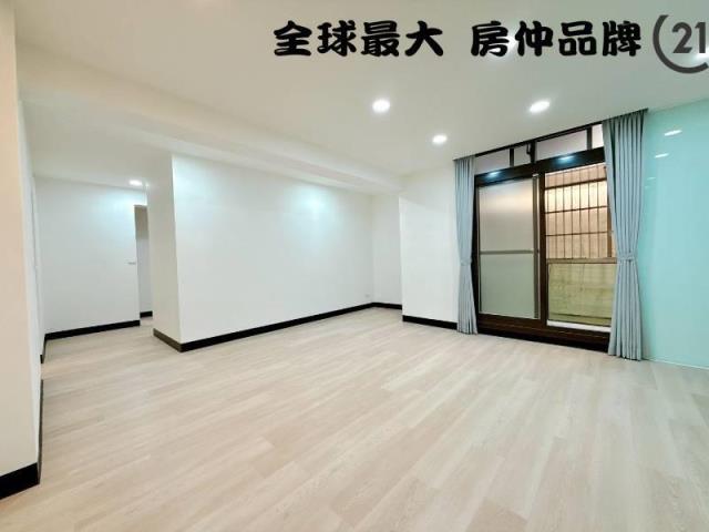 ㊝捷運華廈大三房