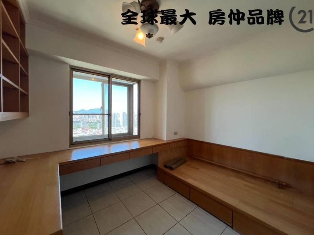 ㊝龍鳳雙星景觀四房車