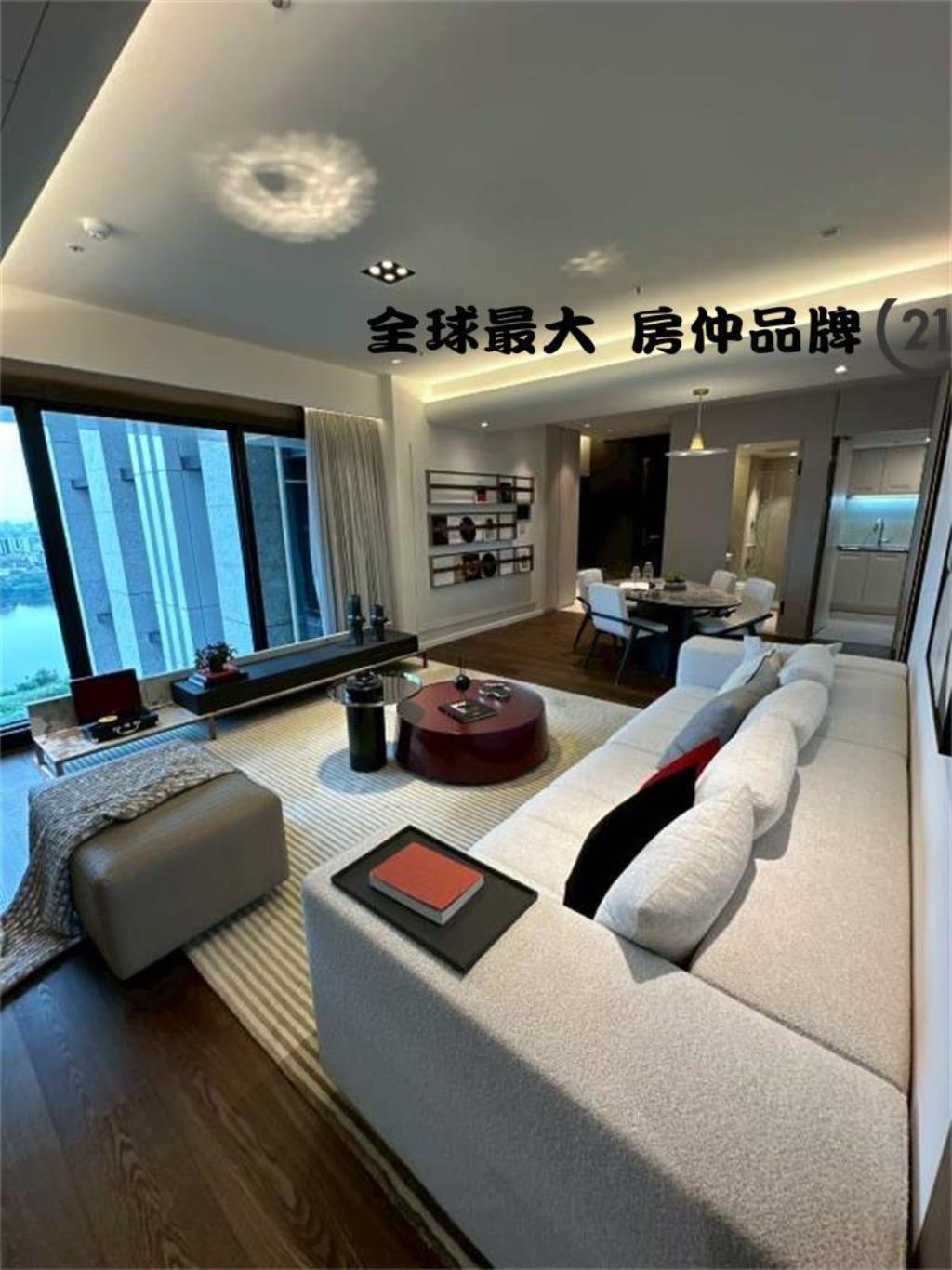 ㊝榮群擎川景觀三房車