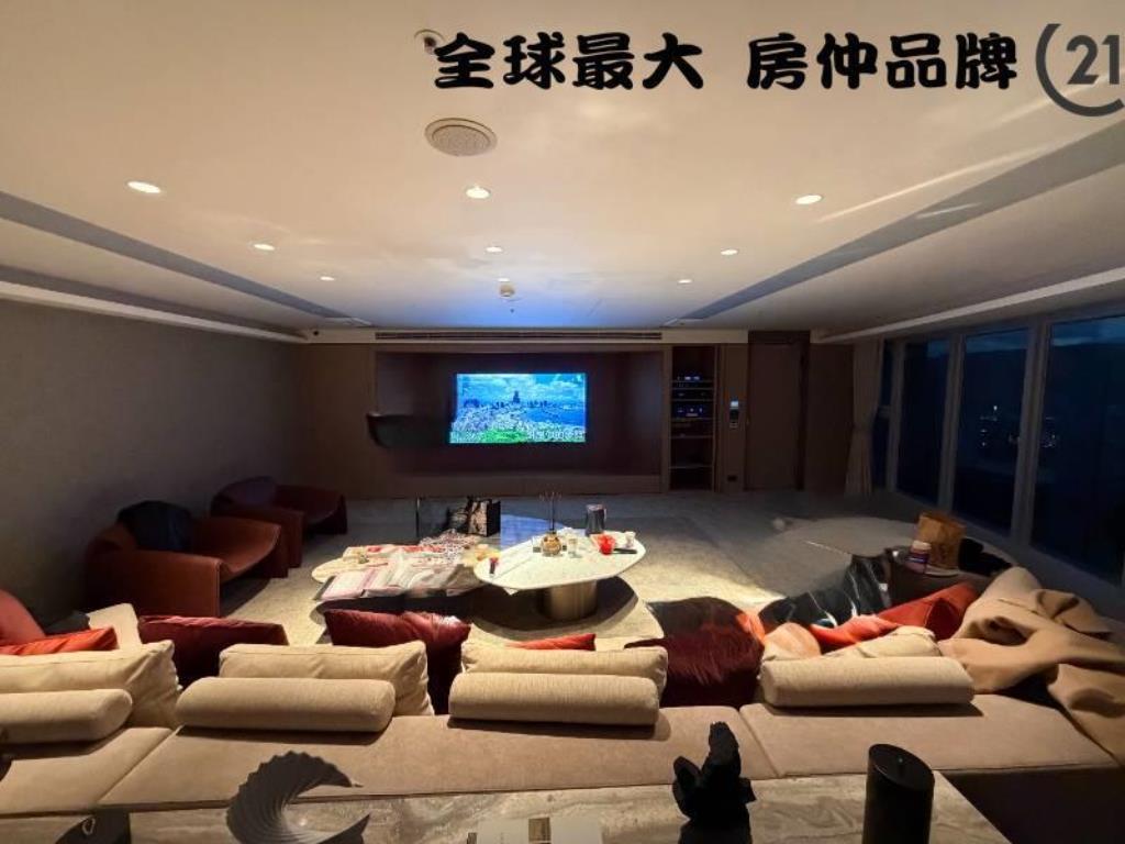 ㊝榮群擎川景觀三房車