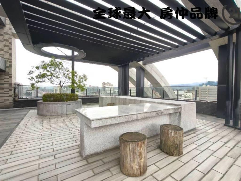 ㊝府中贊2+1房車