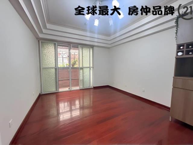 ㊝三民高中三房車位