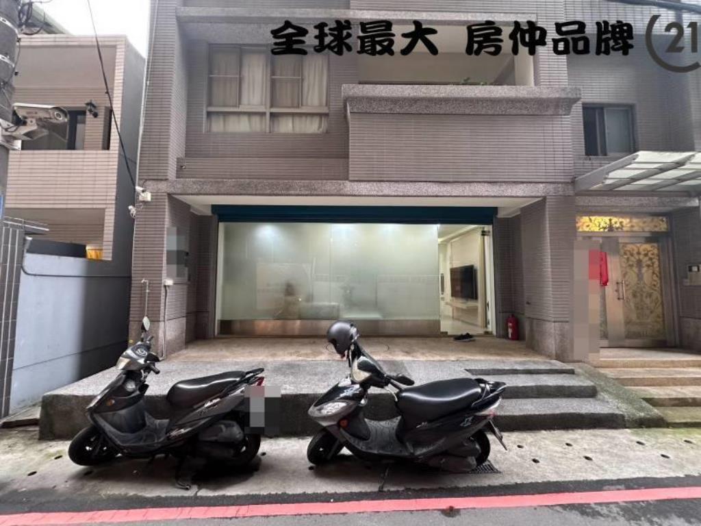 ㊝府中一品大第店辦