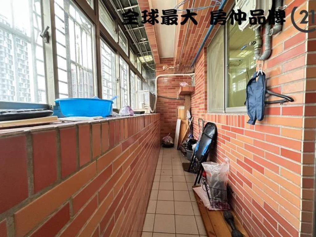 ㊝藝文特區三房車
