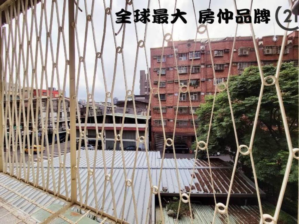 ㊝埔墘家樂福商圈漂亮三樓