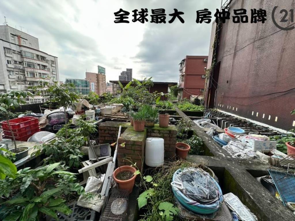 ㊝府中館前電梯三房