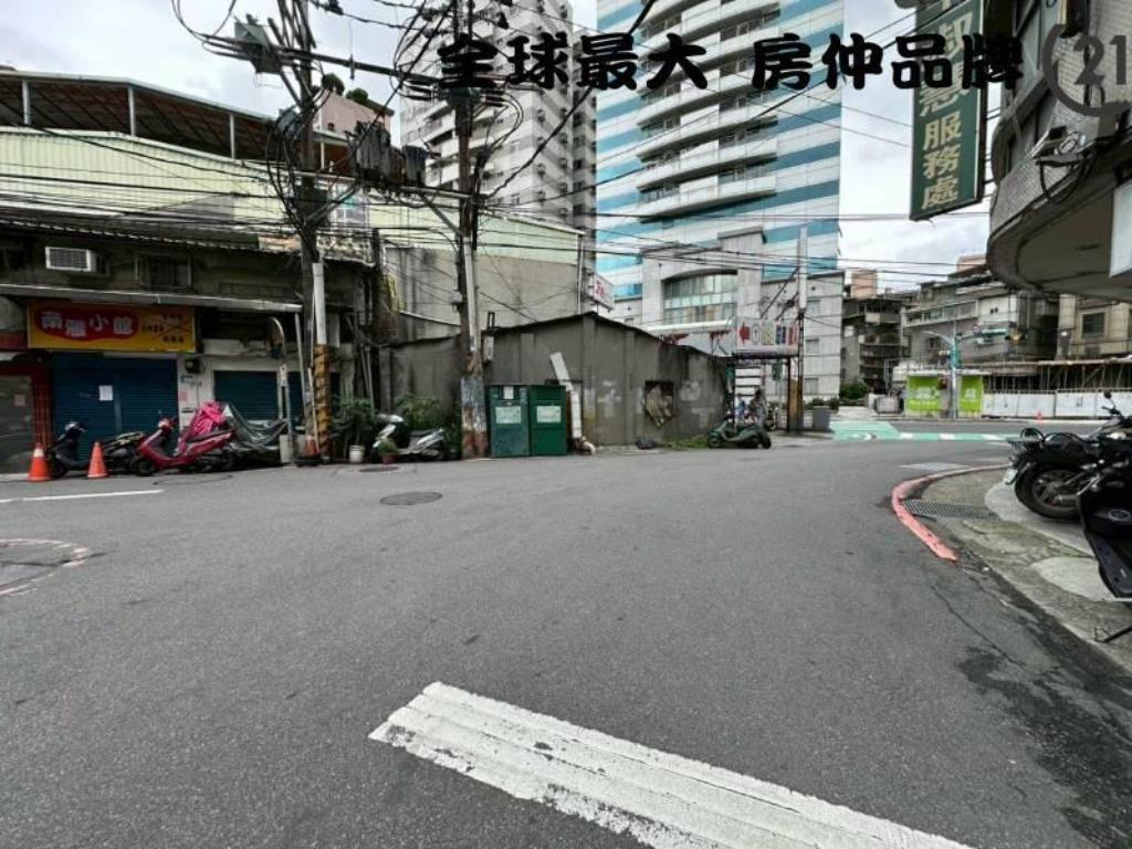 ㊝中正邊間美寓 