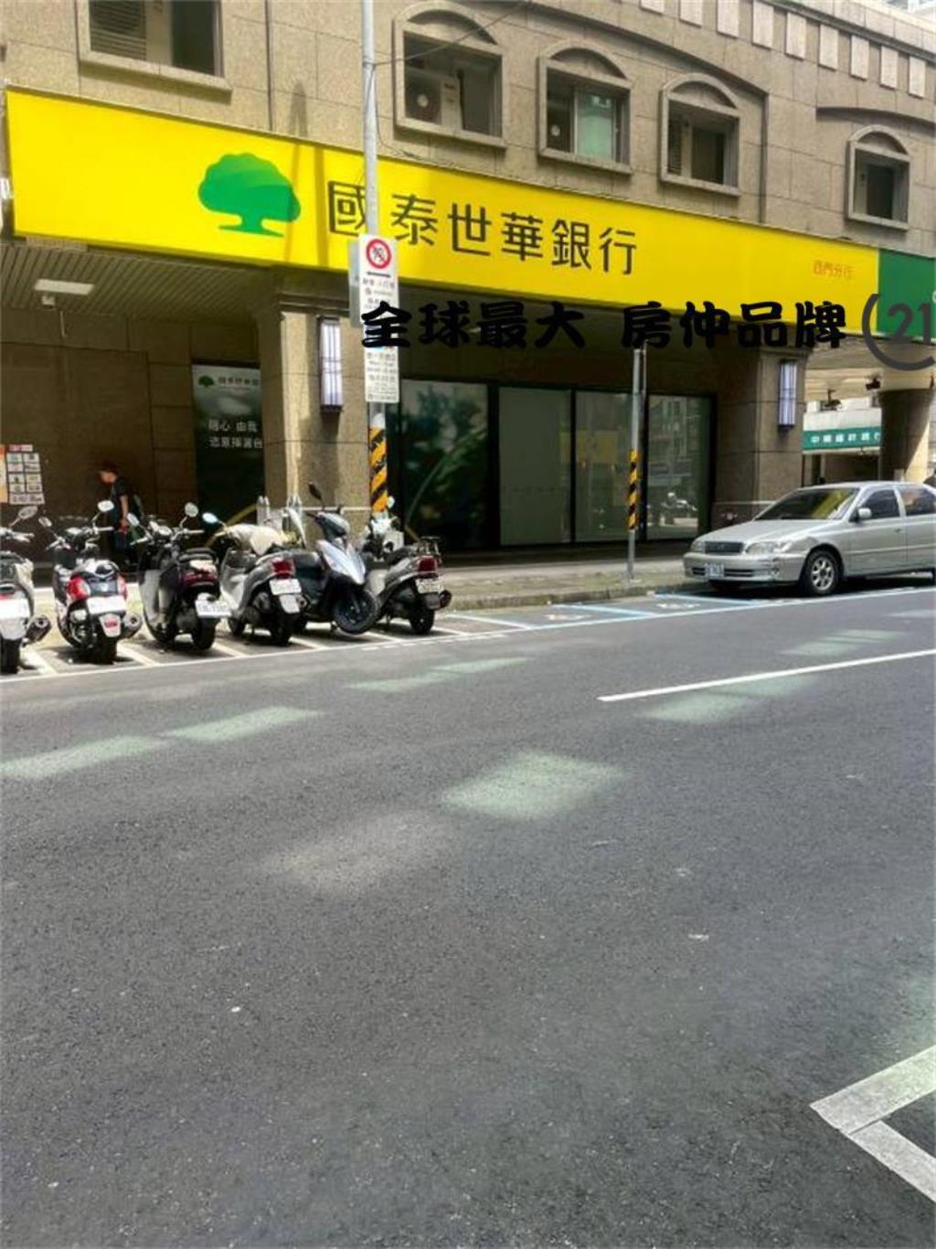 ㊝西門捷運美屋