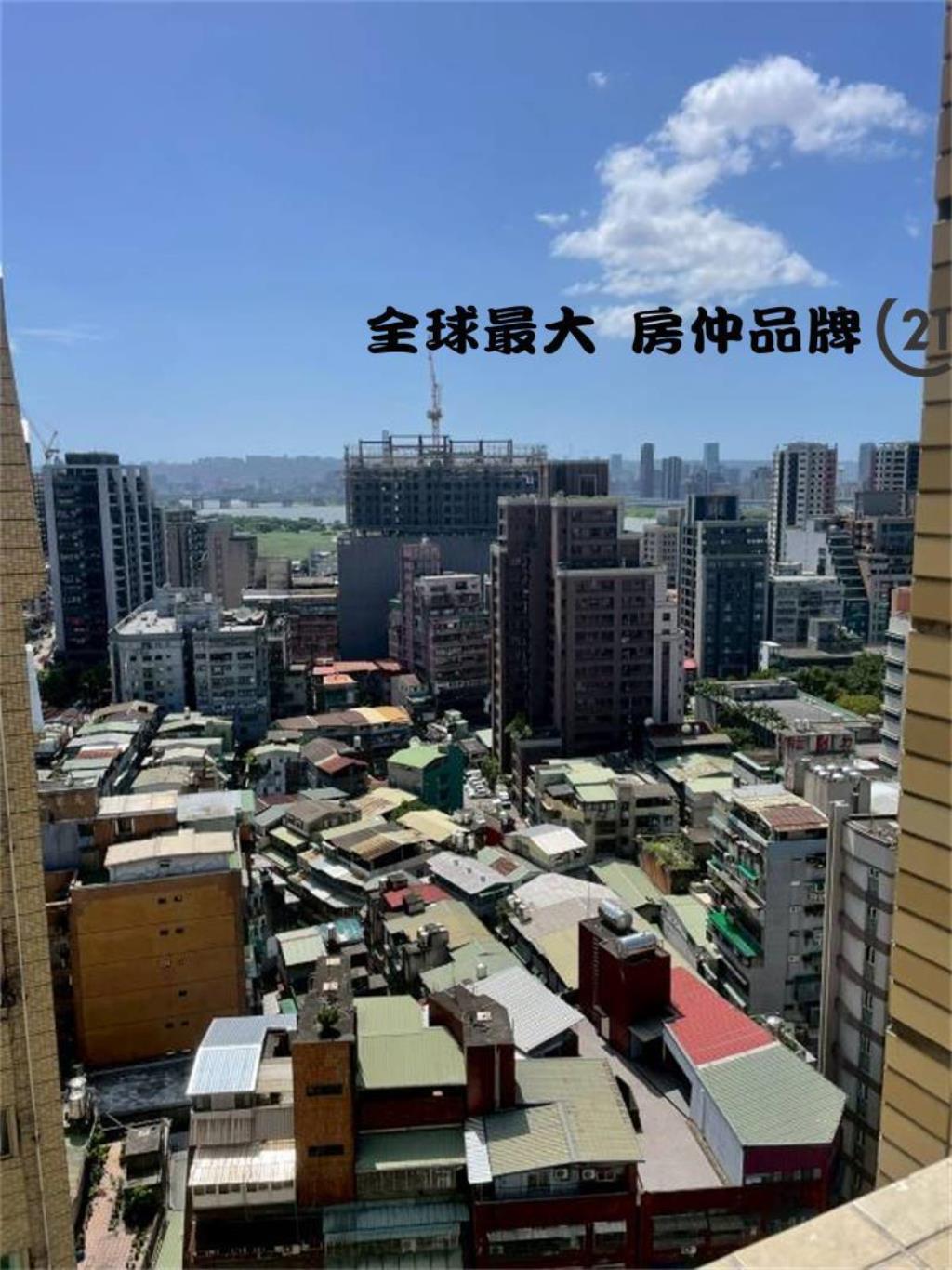 ㊝西門捷運美屋