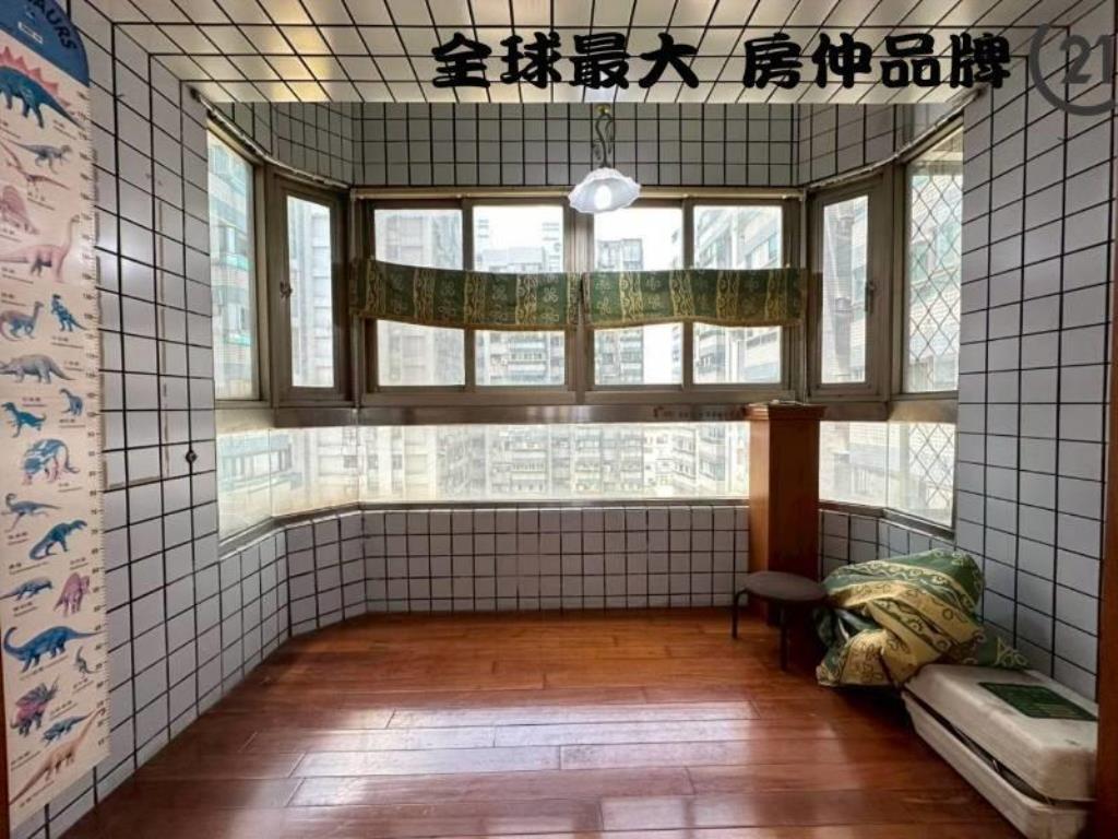 ㊝愛因斯坦樂活三房車