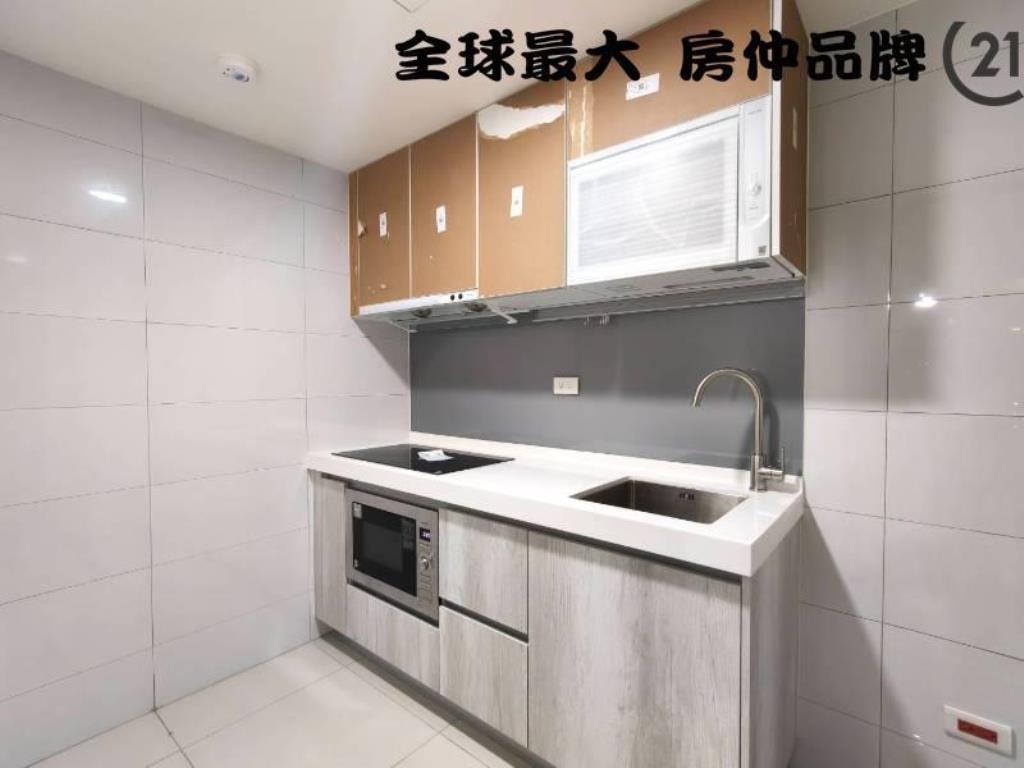 ㊝樂華商圈挑高金店