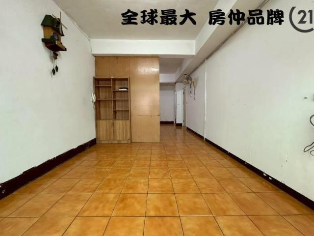 ㊝僑一前後陽台三樓