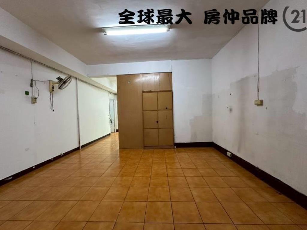 ㊝僑一前後陽台三樓