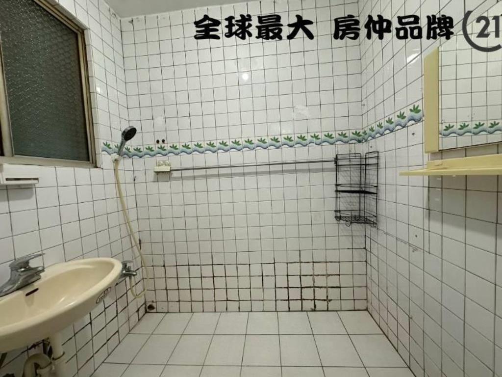 ㊝僑一前後陽台三樓