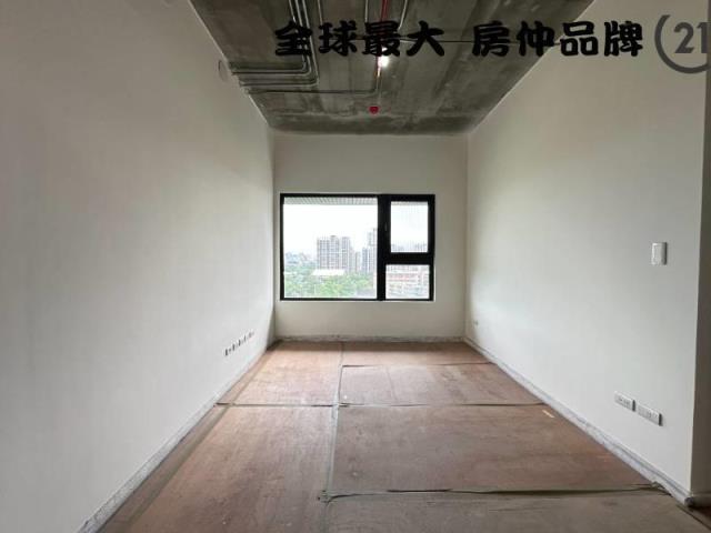㊝信義嘉品河景三房車