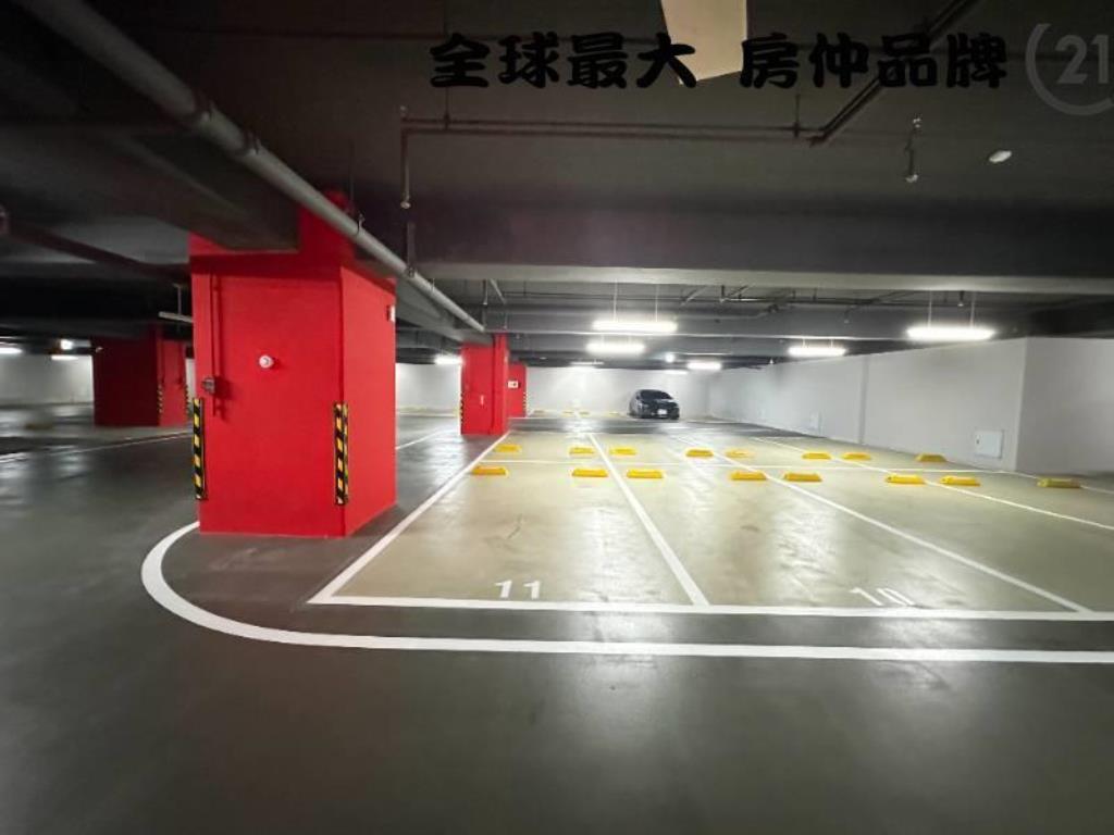 ㊝信義嘉品河景三房車