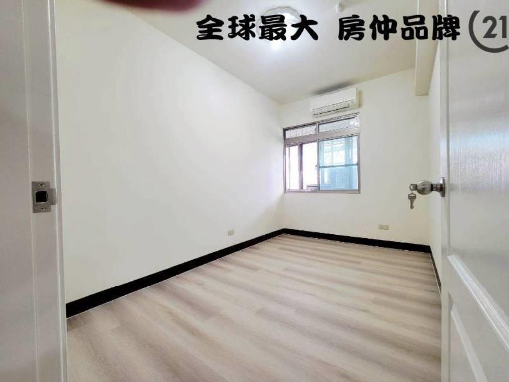 ㊝佳瑪商圈邊間漂亮三房車