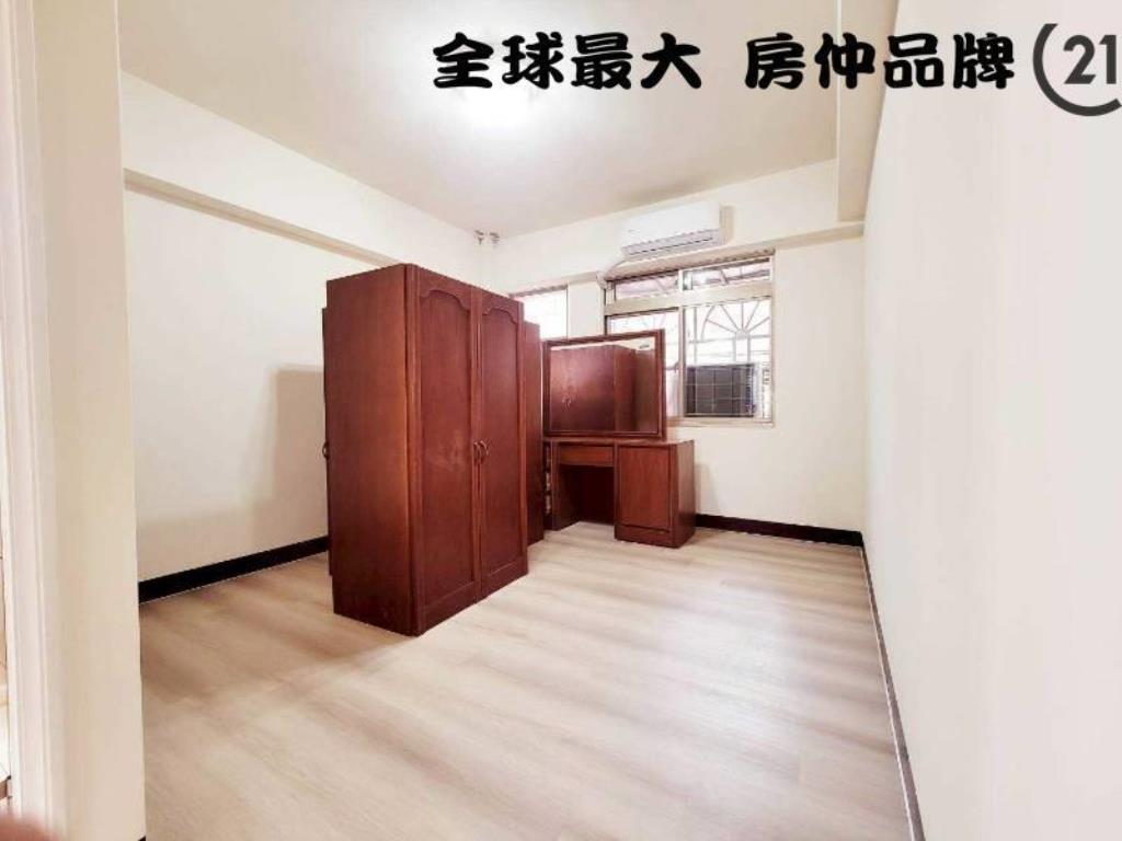 ㊝佳瑪商圈邊間漂亮三房車