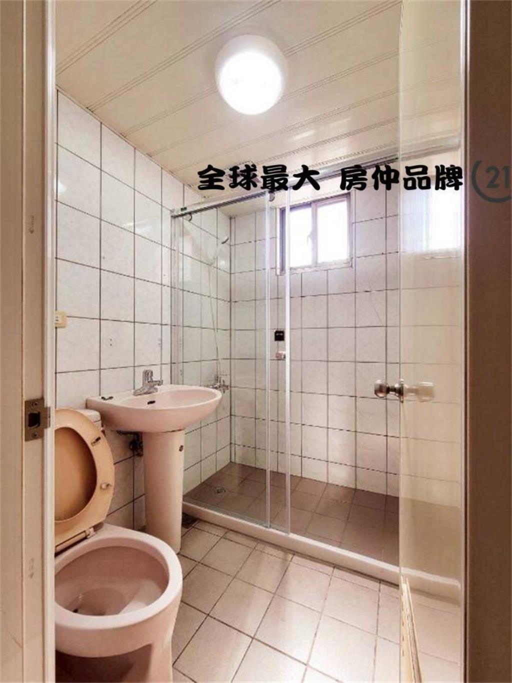 ㊝佳瑪商圈邊間漂亮三房車