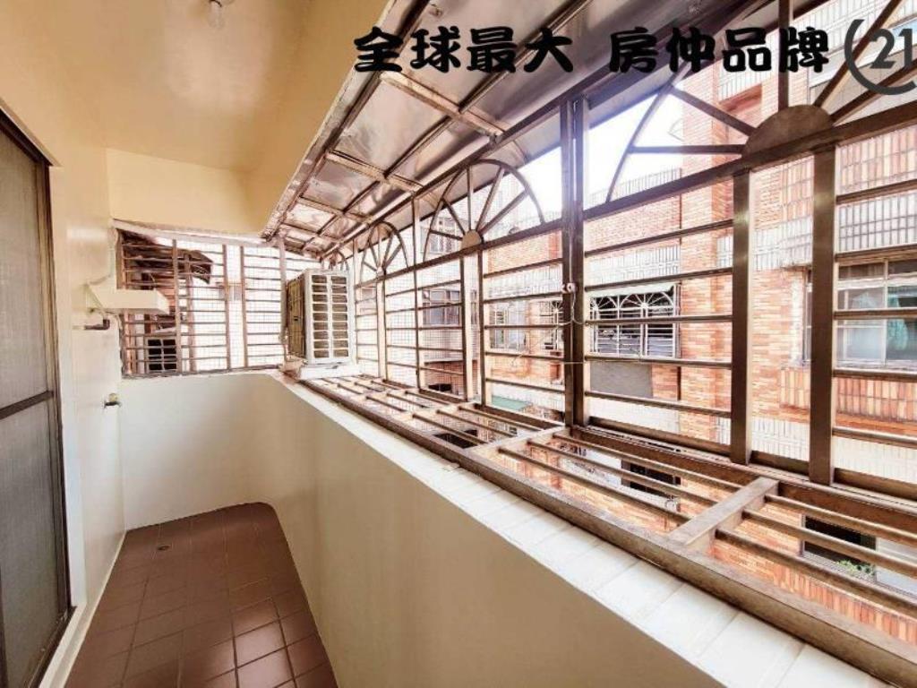 ㊝佳瑪商圈邊間漂亮三房車