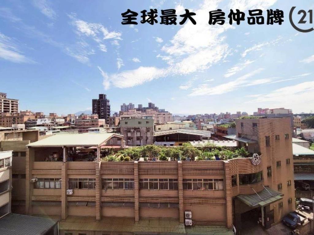 ㊝佳瑪商圈邊間漂亮三房車