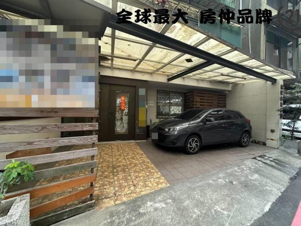 ㊝翠華方正好停車一樓