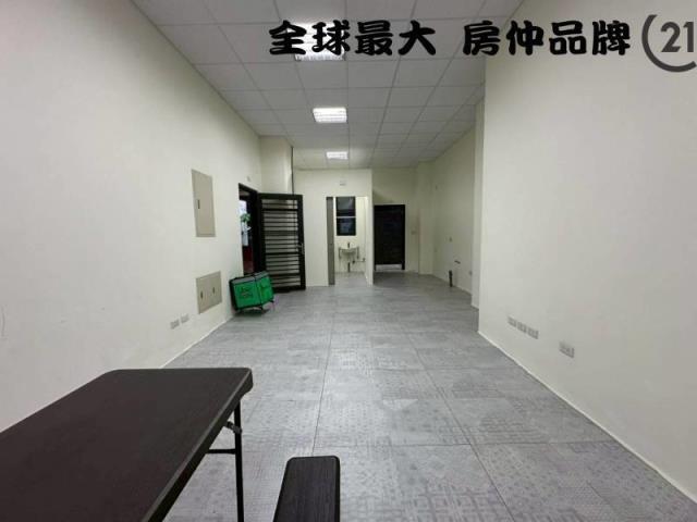 ㊝府中捷運挑高一樓