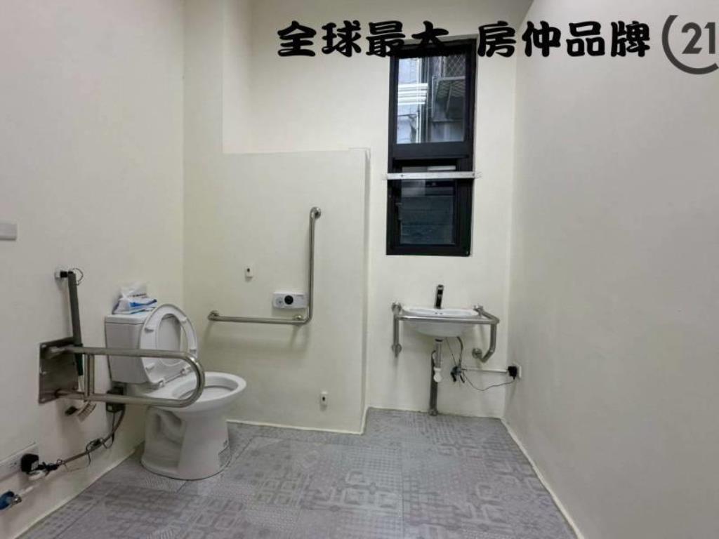 ㊝府中捷運挑高一樓