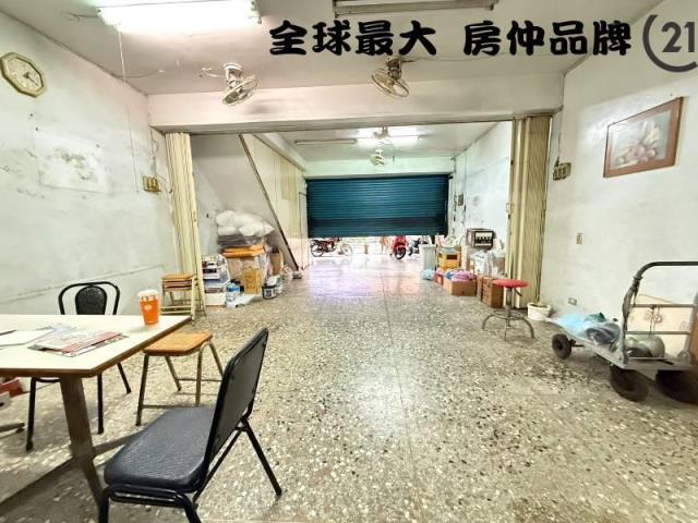 ㊝大面寬方正透天店面