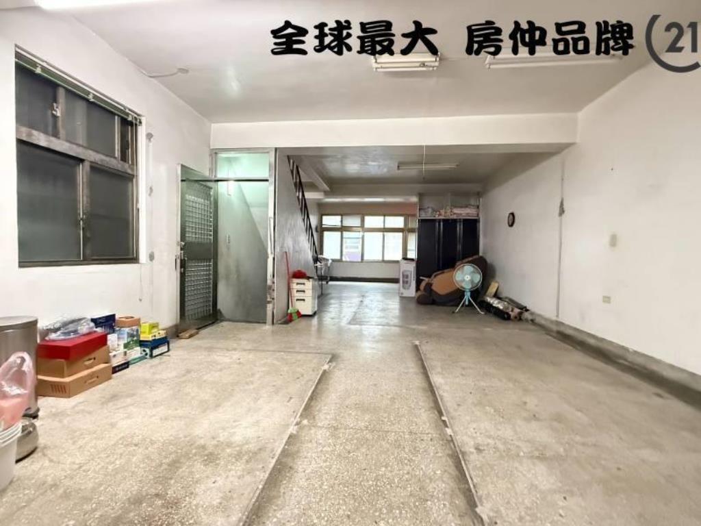 ㊝大面寬方正透天店面