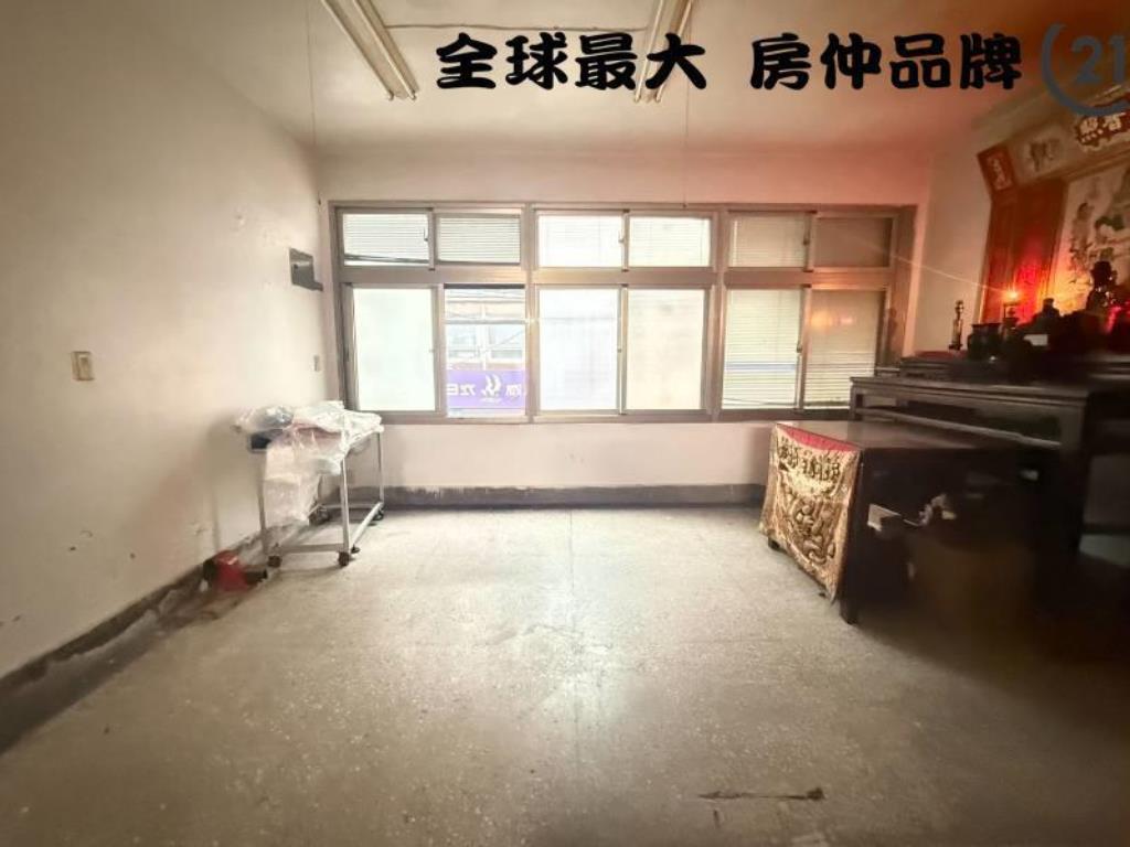 ㊝大面寬方正透天店面