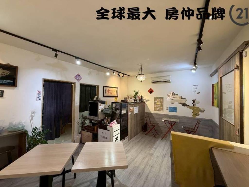 ㊝板橋車站旁稀有一樓金店面