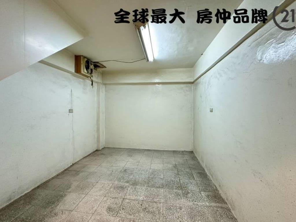 ㊝懷德邊間可停車一樓