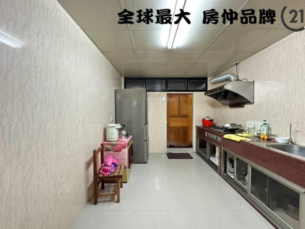 ㊝板新站大一樓